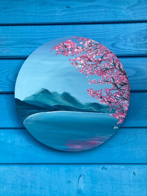 Painting Ideas On Canvas Circles, Acrylic Painting On Circular Canvas, Acrylic Circle Painting, Painting For Round Canvas, Small Round Paintings, Acrylic Painting Round Canvas, Small Round Canvas Painting Ideas Easy, Painting Ideas Round Canvas, Painting Ideas On Round Canvas