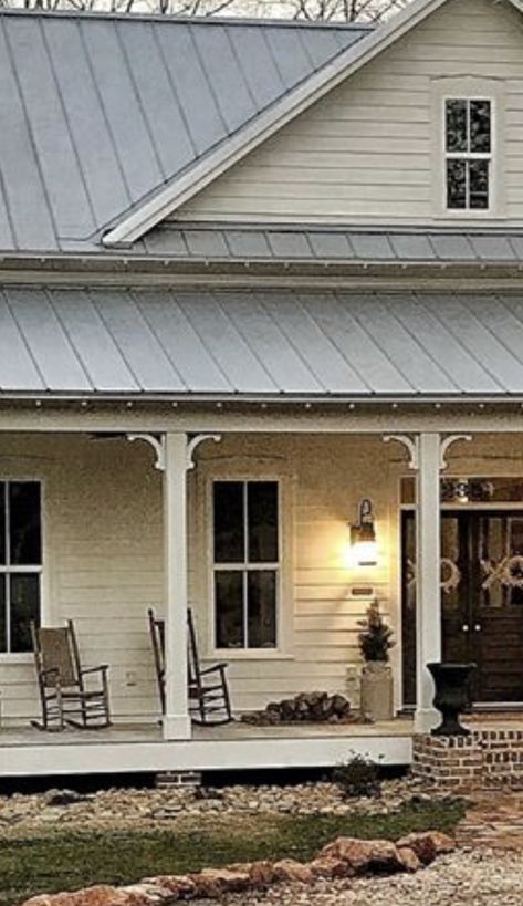 Porch With Corbels, Front Porch Columns With Corbels, Front Porch Corbels, Porch Corbels, Portico With Corbels, Corbels Ideas Exterior, Wooden Corbels Exterior, Wood Porch Columns, Front Porch Columns