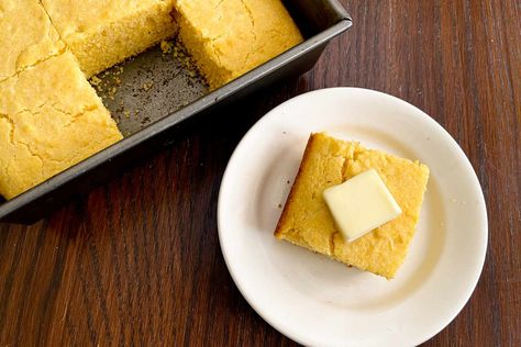 Mexican Cornbread Recipe, Elote Recipe, Thanksgiving Bread, Corn Bread Bake, Moist Cornbread, Mexican Cornbread, Buttermilk Biscuits Recipe, Sweet Easy, Xmas Dinner