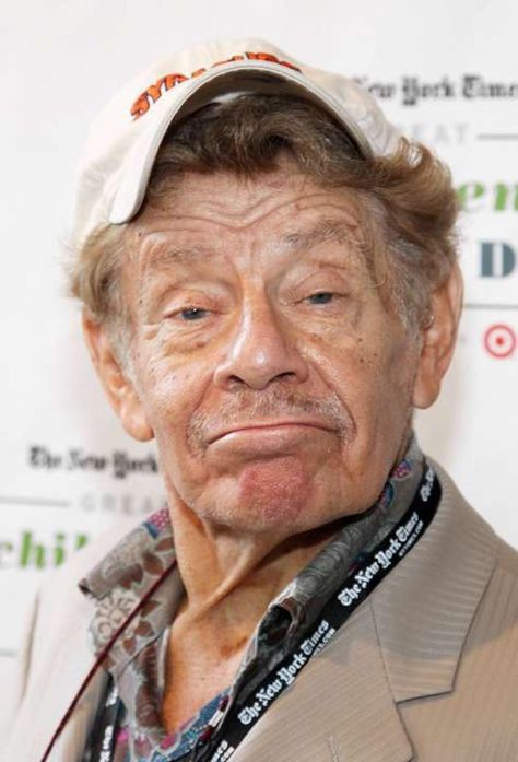 Jerry Stiller, Vintage Actors, Celebrities Who Died, Kevin James, Ben Stiller, King Of Queens, Tv Icon, People Of Interest, Interesting People