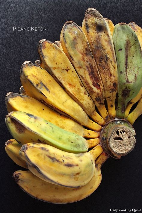 Pisang Kepok - Saba Banana Saba Banana, Eating Banana, What Is Healthy Food, Indonesian Desserts, Healthy Nutrition Plan, Eating Bananas, Palm Sugar, 140 Pounds, My Career