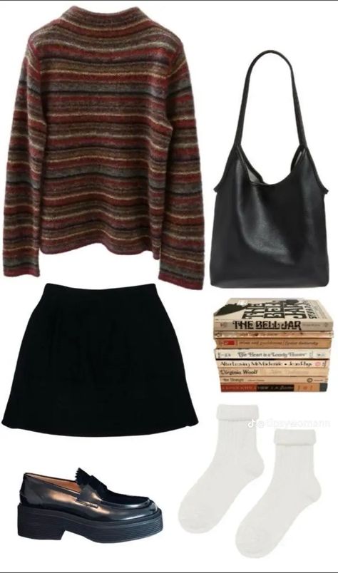 Author Outfit Aesthetic, Hygge Clothing, Indie Fall Outfits, Thanksgiving Outfits Women, Looks Hippie, Thanksgiving Outfit Ideas, Thanksgiving Outfit Women, Black Kitten Heels, Thanksgiving Outfits