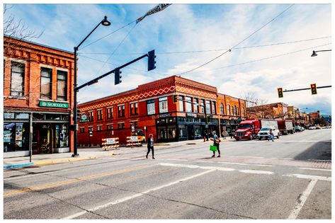 Downtown Bozeman Montana, Open Mic Night, Bucket List Vacations, Bozeman Mt, Bozeman Montana, Local Beer, Mountain Trails, Valley View, Tree Line