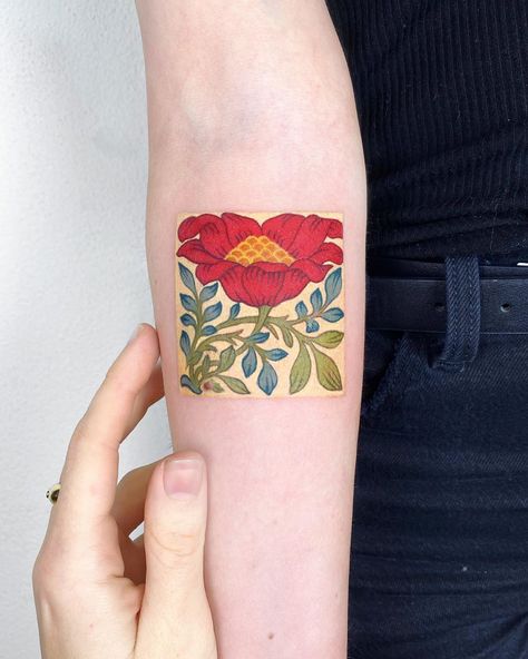 TATTOO ARTIST on Instagram: “Maiolica 🌷  #tattoo #love #smalltattoo  #neotraditionaltattoo  #tattoos #flower #flowertattoo #lafragile #lafragiletattoo #tttism…” Fragile Tattoo, Floral Forearm Tattoo, Geranium Tattoo, Forearm Tattoo Designs, Colored Tattoos, Forearm Tattoo Ideas, Italian Tattoos, Forearm Tattoo Design, Hip Tattoos Women