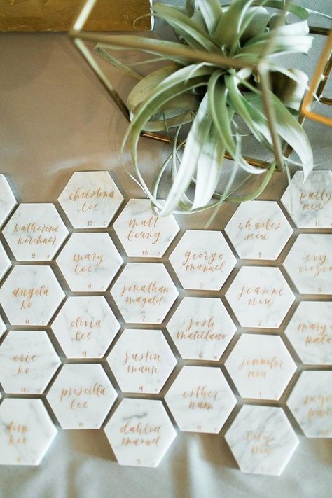 Modern DIY wedding in Chicago: Chris + Grace Calligraphy Studio, Unique Seating Chart Wedding, Wedding Seating Cards, Diy Seating, Diy Marble, Modern Wedding Decor, Marble Wedding, Layer Cakes, Wedding Diy