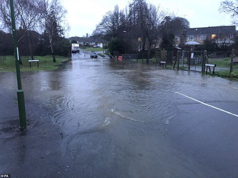 UK weather: Motorway floods as southern England is drenched by two inches of rain | Daily Mail Online Wimbledon House, Southern Rail, London Overground, River Severn, Christmas Getaways, Southern England, Flood Warning, Travel England, Great Western Railway