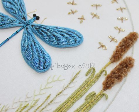 The Floss Box: Dragonfly Stumpwork Embroidery Embroidery Dragonfly, Dragonfly Wreath, Wreath Embroidery Pattern, Dragonfly Embroidery Design, Dragonfly Embroidery, Crewel Embroidery Tutorial, Stumpwork Embroidery, Brazilian Embroidery Stitches, Wreath Embroidery