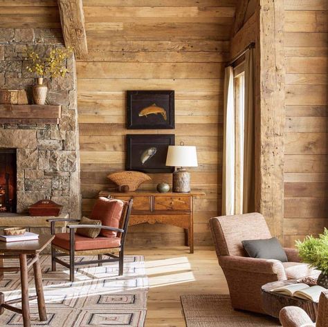 This Montana ranch house gets a cozy update with peaceful river views Modern Rustic Ranch House, Montana Ranch House, Cabin Chic, Cabin Living Room, Montana Ranch, River Cabin, Cabin Interiors, A Frame Cabin, Lodge Style