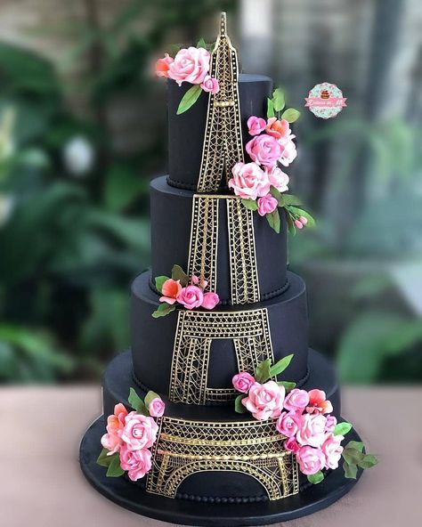 @wecelebratecakes on Instagram: “👈️ Follow Cake by @deliciasda.mi #cakedecorating #baking  #cakestyling #weddingcakes #weddingcake #luxurycake #buttercream #cakeartist…” Bolo Paris, Paris Themed Cakes, Crazy Wedding Cakes, Paris Cakes, Paris Birthday, Instagram Cake, Wilton Cake Decorating, Creative Cake Decorating, Tiered Cake