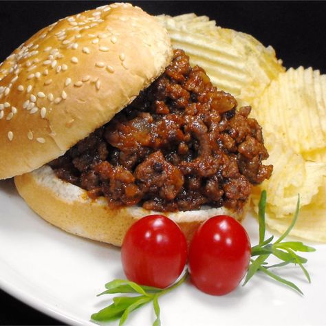 Barbecued Hamburger Recipes, Hamburg Barbecue Recipes, Barbeque Hamburger Recipes, Hamburger Bbq Recipe, Sloppy Janes, Hamburger Barbecue, Hamburger Bbq, Cafeteria Recipes, Beef Barbecue