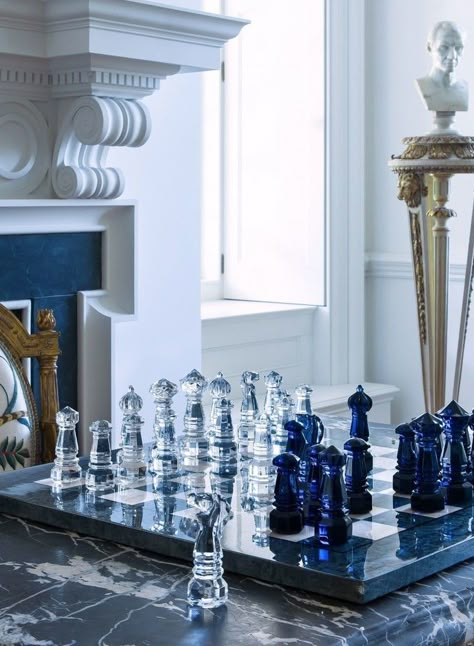 Baccarat Chess set. Glass Chess Aesthetic, Luxury Chess Board, Aesthetic Chess Set, Aesthetic Chess Board, Cool Chess Sets, Chess Board Aesthetic, Glass Chess Board, Glass Chess Set, Glass Chess