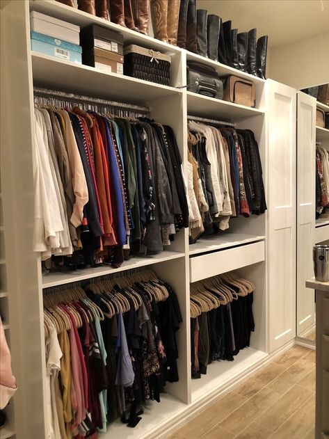 Functional Closet, Closet Addition, Creative Closets, Room Organisation, Dressing Room Closet, Dream Closet Design, Simple Closet, Big Closets, Closet Tour