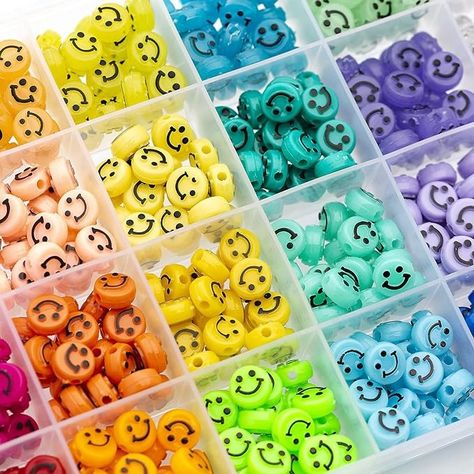 Amazon.com: Gxueshan 480 Pcs 14 Colors Acrylic Face Beads for Jewelry Friendship Bracelet Earring Necklace Mobile Phone Pendant Making Kit Happy Face Beads Smiley Face Beads, Making Friendship Bracelets, Phone Pendant, Pendant Making, Bracelet Kits, Jewelry Making Necklace, Bungee Cord, Necklace Craft, Acrylic Jewellery