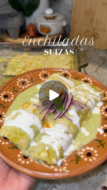 Enchiladas Chicken Suizas, Enchilada Suiza Recipe, Chile Verde Enchiladas, Onion Boil, Enchiladas Suizas Recipe, Green Enchiladas, Boil Chicken, Poblano Chili, Enchiladas Suizas