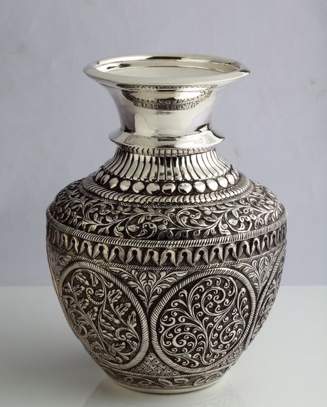 Intricately designed silver pot... Silver Vase Decor, Silver Furniture, Silver Pooja Items, Unique Furniture Pieces, Silver Jewellery Indian, Silver Vase, Silver Items, Silver Bowl, Silver Decor