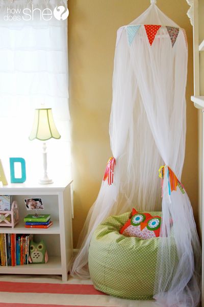 Inspire your kids to read! 5 steps to the perfect Book Nook, FREE reading printable, Girly Bedroom Decor, Big Girl Rooms, Colorful Curtains, Toddler Room, Book Nooks, Child's Room, Kids Playroom, Kid Spaces, Kids' Room