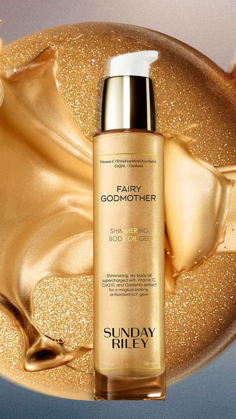 We found the best shimmer body oils for light-reflecting illumination from the neck down. Click inside to discover the best shimmer body oils for radiant legs, arms, and more. Body Oil Gel, Glow Fairy, Tahitian Gardenia, Shimmering Body Oil, Best Body Oil, Shimmer Lotion, Oil Gel, Shimmer Oil, Dry Body Oil