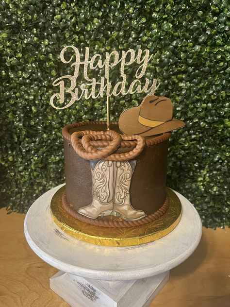 Vaquero Theme Cake, Cowboy Theme Cake For Men, Wild West Birthday Cake, Cowboy Birthday Cakes, Wild West Birthday, Cowgirl Birthday Party, Mexican Party Theme, 26th Birthday, Birthday Cakes For Men