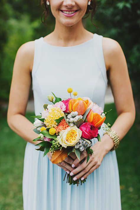 Pretty bridesmaid bouquet Bright Wedding Flowers, Bouquet Photography, Colorful Bouquet, Future Mrs, Trendy Flowers, Marriage Ceremony, Blue Bridesmaid Dresses, Blue Bridesmaids, Bride Bouquets