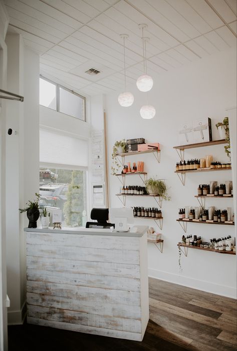 Salon Suite Reception Area, Esthetics Waiting Room, Cool Hair Salon Interior Design, Yoga Reception Area, Boho Reception Area, Beauty Reception Area, Yoga Studio Reception Area, Spa Waiting Room Ideas Reception Areas, Spa Boutique Ideas