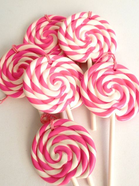 Ornaments in Decor & Housewares - Etsy Home & Living Lollipop Ornaments, Swirl Lollipop, Lizzie Hearts, Swirl Lollipops, White Polymer Clay, Candy Ornaments, Fake Cake, Pink Foods, Candy Girl