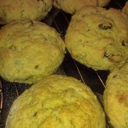 Nannys Newfoundland Tea Biscuits - Allrecipes.com Raisin Tea Buns, Tea Buns, Newfoundland Recipes, Buns Recipe, Tea Biscuits, Bun Recipe, Home Economics, Food Tasting, Biscuit Recipe