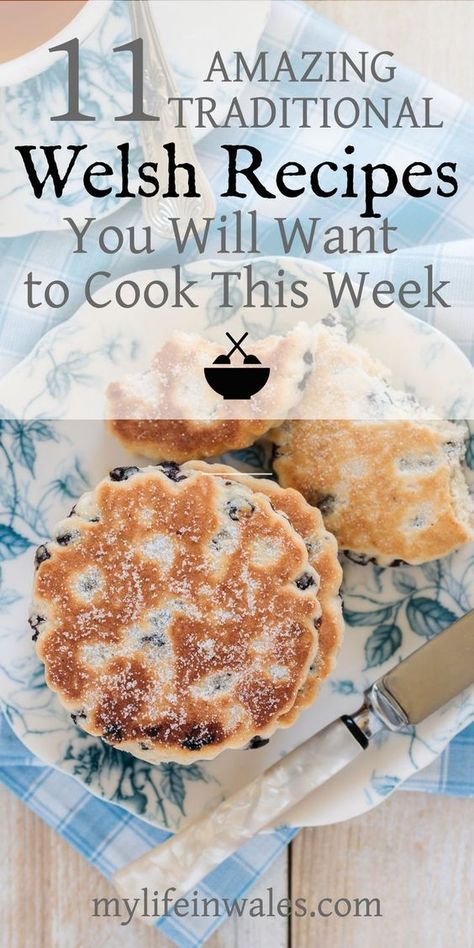 Welsh Cakes Recipe, Welsh Rarebit, Welsh Cakes, Welsh Recipes, British Cooking, Simple Baking, British Dishes, Uk Recipes, Scottish Recipes