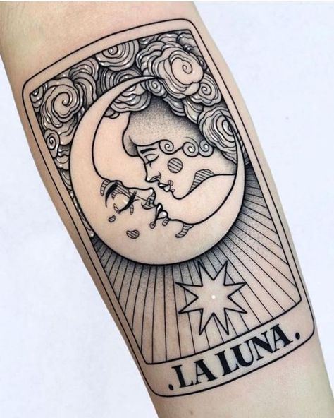 Luna Tattoo, Orca Tattoo, Dragons Tattoo, Tattoo Diy, Tarot Card Tattoo, Tarot Tattoo, Hamsa Tattoo, Inspiration Tattoos, Tattoo Artwork