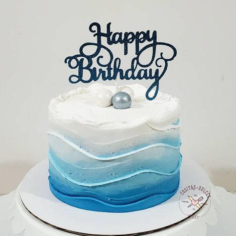 Waves Birthday Cake, Blue And White Drip Cake, Waves Cake Design, Simple Butter Icing Cake Designs, Blue Colour Cake Designs, Blue Gradient Cake, Blue Icing Cake, Blue Birthday Cakes For Women, Simple Bday Cake For Men