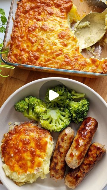 Mash Potatoes Dinner Meals, Potato Mash Recipe, How To Make Mashed Potatoes, Mashed Potatoes Dinner Meals, Mash Potato Recipes, Mashed Potato Bake, Mash Potato Dishes, Potato Recipe For Kids, Cheesy Garlic Mashed Potatoes