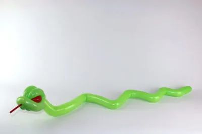 Snake Balloon Arch, Snake Balloon Animal, Snake Balloon, Golden Bday, How To Make Balloon, Cobra Snake, Soccer Party, Resin Jewelry Making, How To Give