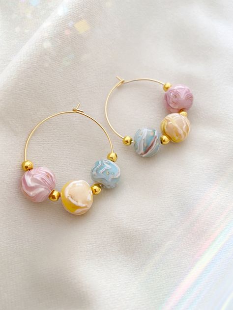 Bestie Anniversary, Translucent Clay, Clay Inspiration, Lucky Stone, Classroom Crafts, Polymer Clay Beads, Clay Beads, Diy Earrings, How To Make Beads