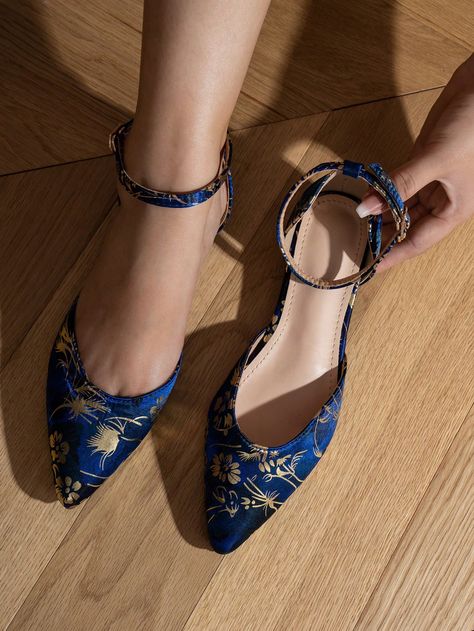 Women Floral Pattern Point Toe Flats, Fashion Indoor Ankle Strap FlatsI discovered amazing products on SHEIN.com, come check them out! Strap Flats, Cute Flats, Ankle Strap Flats, Pointed Toe Flats, Amazing Products, Ankle Strap, Floral Pattern, Wedding Ideas, Floral