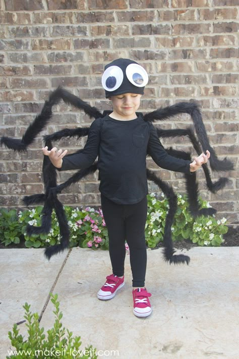 Spider Costume Diy, Spider Costume Kids, Diy Spider Costume, Nursery Rhyme Costume, Spider Halloween Costume, Diy Costumes Kids Boys, Diy Spider, Bug Costume, Meme Costume