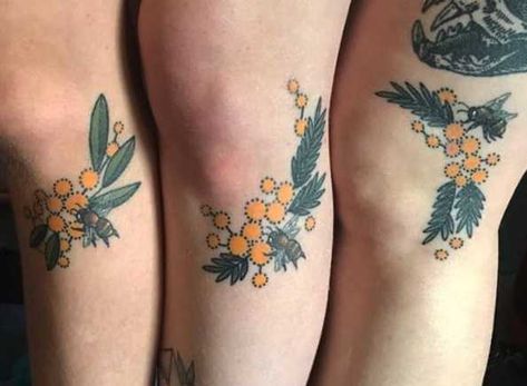 Bee Knee Tattoo, Bees Knees Tattoo, Knees Tattoo, Matching Tattoos Sisters, Tattoos Sisters, Most Painful Tattoo, Lisa Tattoo, Botanical Tattoo Design, Knee Tattoos