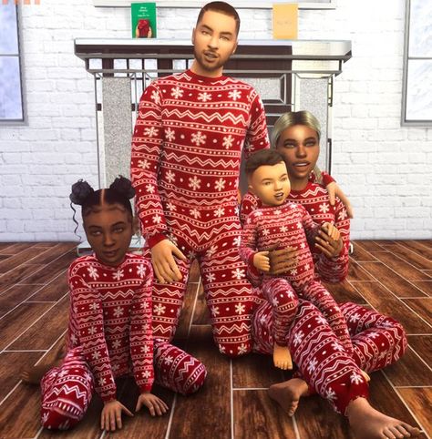 Family Christmas Pjs, Sims 4 Seasons, Christmas Onesies, Family Matching Pjs, Family Christmas Outfits, Sims 4 Traits, Pijamas Women, Christmas Pjs Family, Sims 4 Family