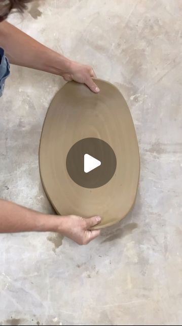 Kajsa Leijström on Instagram: "Another way to make an oval plate (when my throw & stretch technique isn’t enough) Here bottom and rim are thrown and altered separetly, joined when leatherhard. Had to edit away a lot of the process to not get a short enough reel. Might show shaping the rim decor another time if you’re interested? Or a longer version on Youtube? #keraleij_potteryvideo" Pottery Platter, Oval Plate, Ceramic Platters, Slab Pottery, Oval Plates, Oval Platter, The Process, Ceramics, Building