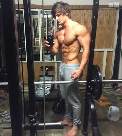 Jeff Seid, Men Abs, Gym Guys, Hot Abs, Muscle Hunk, Sports Training, Bodybuilding Workouts, Shirtless Men, Morning Workout