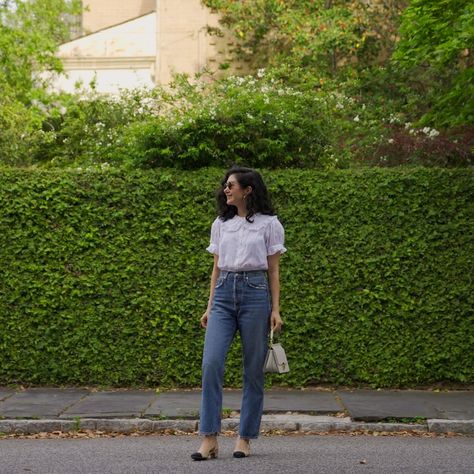 Agolde 90s Jeans, Audrey Coyne, Academia Style, Jeans Shoes, 90s Jeans, Perfect For Me, Cropped Shirt, Shoes With Jeans, Petite Fashion