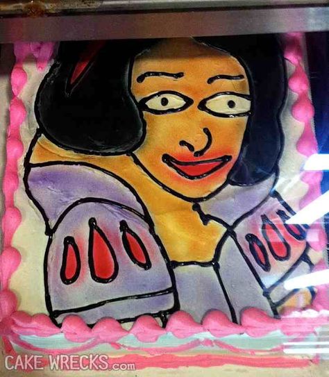 S C A R Y Princess! Epic Cake Fails, Cursed Cakes, Cake Disasters, Bad Cakes, Funny Princess, Ugly Cakes, Cake Fails, Cake Wrecks, Funny Birthday Cakes