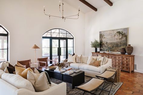 Dream Home: A Fresh + Charming Spanish Revival – Becki Owens Blog Spanish Revival Curtains, Spanish Home Living Room, Spanish Living Room Decor, Mediterranean Living Room Inspiration, Spanish Revival Fireplace, Spanish Mid Century Modern, California Spanish Style Interior, Modern Hacienda Style Homes, Spanish Transitional