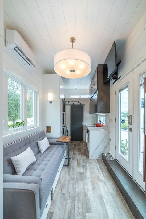 Tiny House Living Room, Tiny House Luxury, Tiny Houses For Rent, Container Ideas, Tiny House Nation, Building A Container Home, Tiny House Listings, Tiny Cabins, Container House Plans