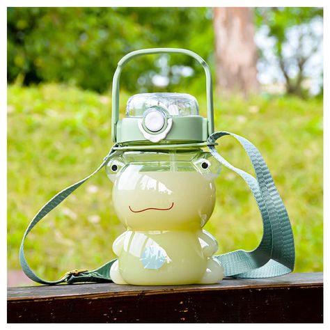 PRICES MAY VARY. 100% plastic MATERIAL: Cute frog water bottle is made of food grade plastic, which is strong and durable, safe and reliable, easy to clean and can be used for a long time CAPACITY: The size of the kawaii frog shape water bottle is 4.7*4.7*7.7 Inch and the capacity is 850ml/29 oz, which can meet your daily drinking needs. Comes with random stickers CUTE DESIGN: Plastic water bottle is designed in the shape of a frog, very interesting and eye-catching, a perfect gift for family or Transparent Frog, Things To Do With Your Boyfriend, Water Bottle Cute, Green Water Bottle, Bottle Cute, Hot Wheels Display, Cottagecore Room Decor, Plastic Drink Bottles, Frog Gifts