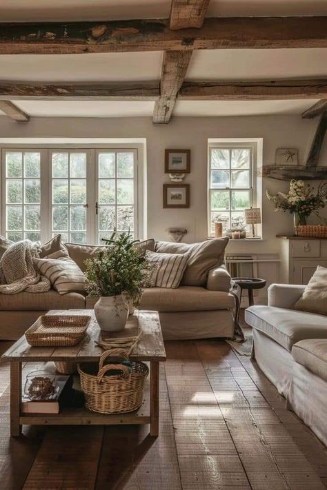 Modern Farmhouse Living Room Uk, Farmhouse Lounge Room Ideas, Rustic House Interior Living Room, Modern Cottage Interior Living Room, Living Room Cosy, Upstate House, Rustic Interior Design, Cozy Farmhouse Living Room, Country Style Living Room