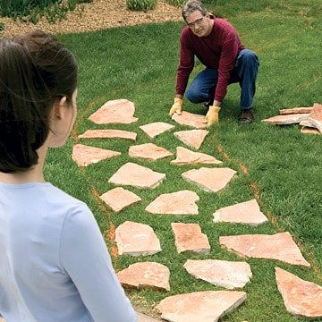 Garden Stepping Stones: 30 Beautiful Ways To Decorate Your Garden Como Plantar Pitaya, Ideas Para Decorar Jardines, Stepping Stone Walkways, Stepping Stone Paths, Backyard Walkway, Stepping Stones Diy, Walkways Paths, Garden Stepping Stones, Stone Walkway