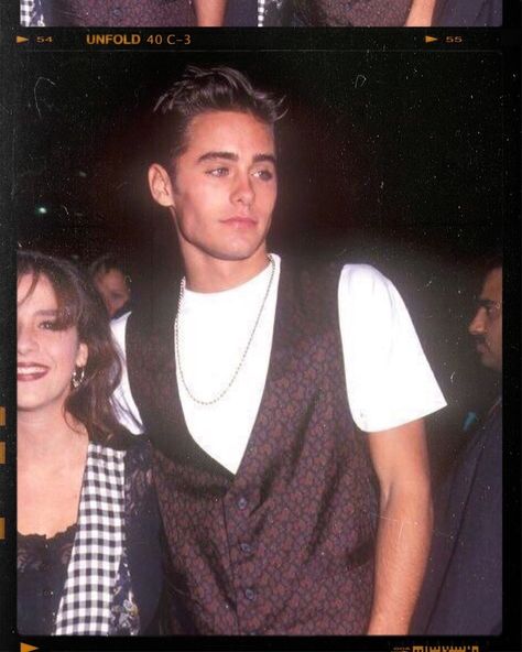 90s on Instagram: “(Jared Leto interview 1996): 1. "I know you’ve lived in a lot of places. Which was your favorite? What is your favorite article of…” Jared Leto 90s, Jared Leto Blonde, Young Jared Leto, Grape Emoji, 90s Heartthrobs, Jared Leto Hot, 80s Boys, 90s Boys, 90s Culture