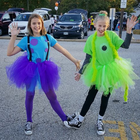 Tellie Tubbies Costume, Mike And Sully Costume Best Friends, Mike Wazowski And Sully Costume, Sully Costume Diy, Mike Wazowski And Sully, Mike And Sully Costume, Mike Wazowski Halloween Costume, Sully Halloween Costume, Monsters Inc Costume Diy