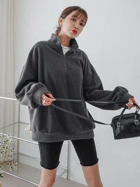 Oversize Outfit, Pullovers Outfit, Outfit Challenge, Women Sweatshirts, Future Style, Oversized Pullover, Half Zip Pullover, Fleece Sweatshirt, Petite Outfits