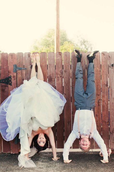 Handstand Crossfit Wedding, Pre Wedding Pictures, Wedding Pictures Ideas, Traditional Bride, Pictures Ideas, The Perfect Wedding, Post Wedding, Bride To Be, Wedding Pinterest