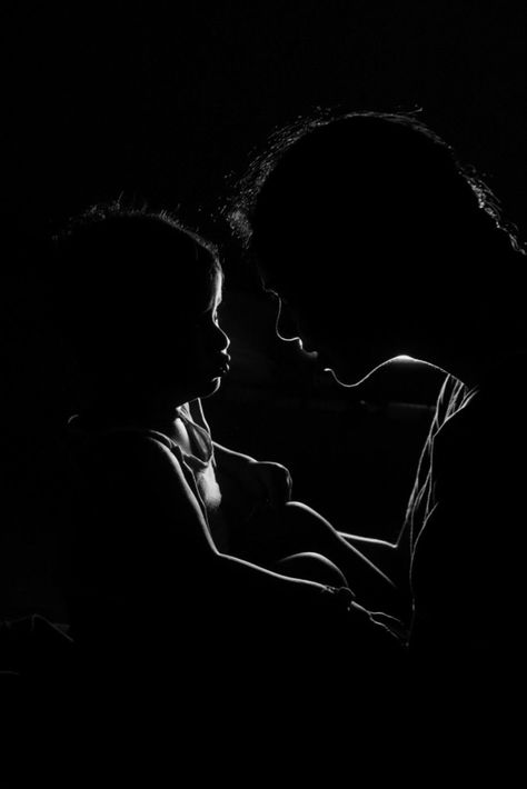 Mother Black Wallpaper, Maa Pic With Son, Amma And Son Image, Mom And Son Black And White Photography, Mother Background Wallpaper, Amma Backgrounds, Amma Photos Hd Wallpaper, Mom Photos Hd, Amma Son Images Hd Wallpaper